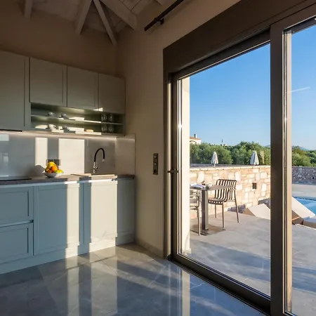 Prázdninový dům Poolside